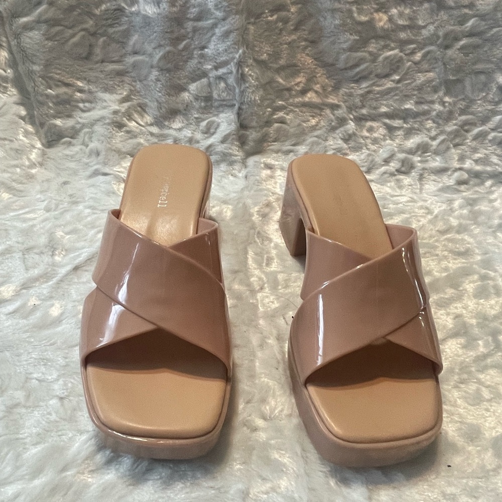 Jeffrey Campbell Bubblegum platform sandal